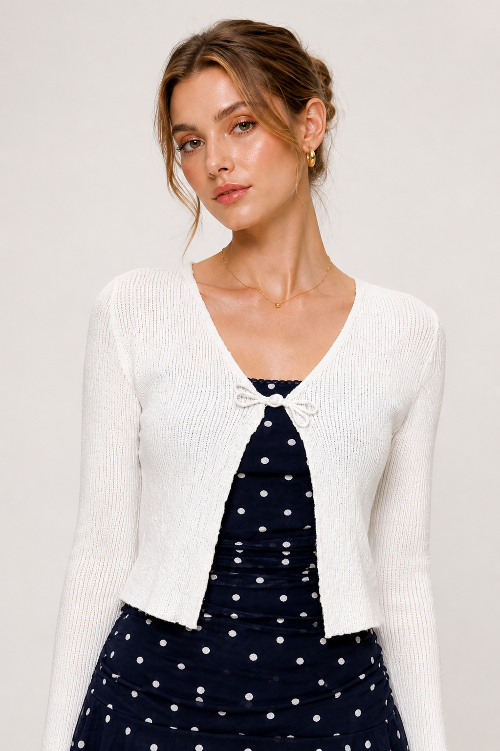 Damen Kurzcardigan Aus Rippstrick Mit V Ausschnitt