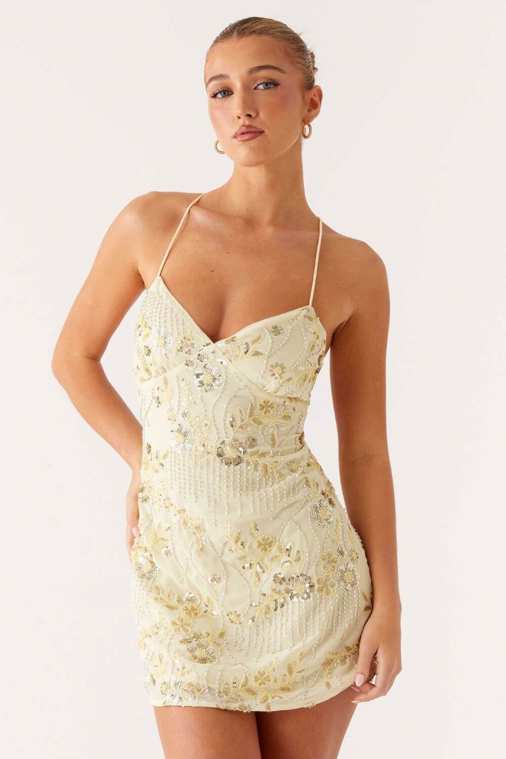 Paillettengeschmücktes kurzes Kleid