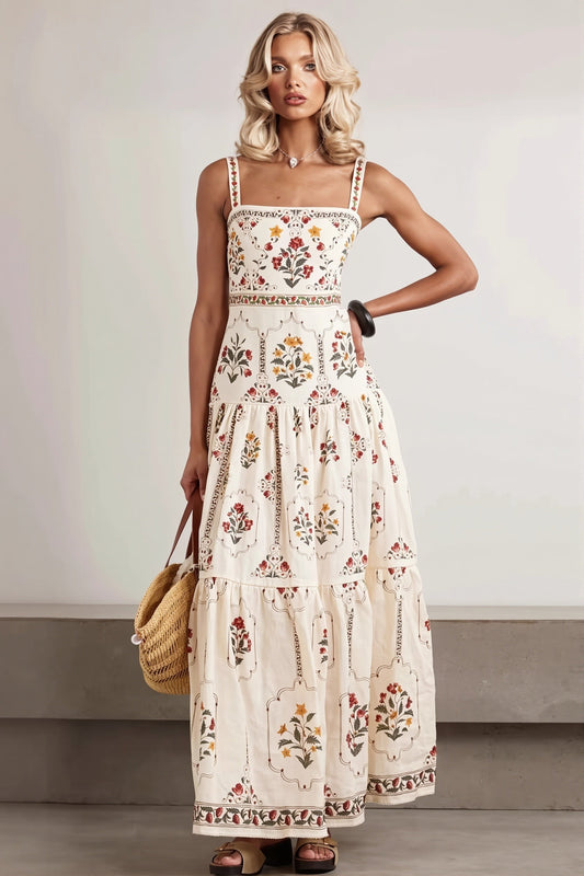 Damen Maxikleid im Boho-Stil mit Blumenprint und Patchwork in langer, fließender Form