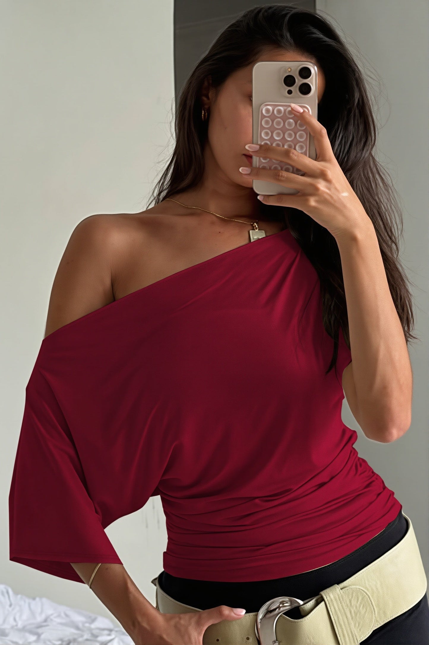 Damen T-Shirt mit femininer Passform und gerafftem Design
