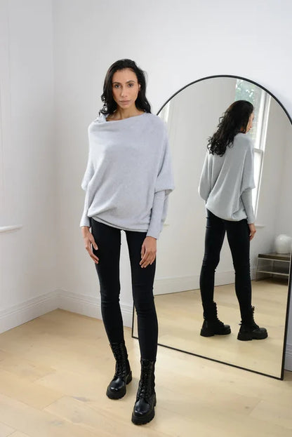 Asymmetrisch drapierter Pullover