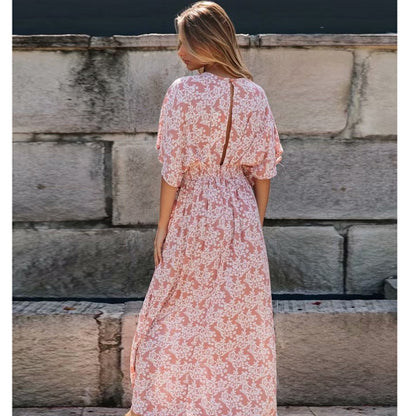 Pudersamtrotes Boho-Kleid mit Schlitz