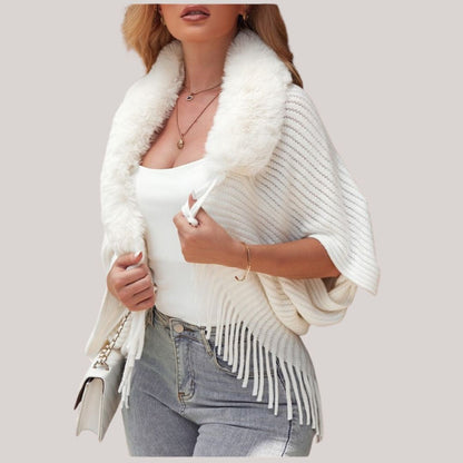 Strickjacke im Poncho-Stil mit lockerem Schnitt