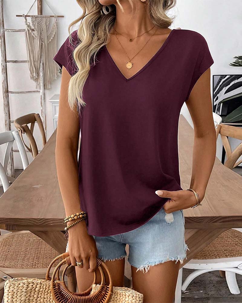 Detailaufnahme des Stoffes und der Passform des Damen T-Shirts