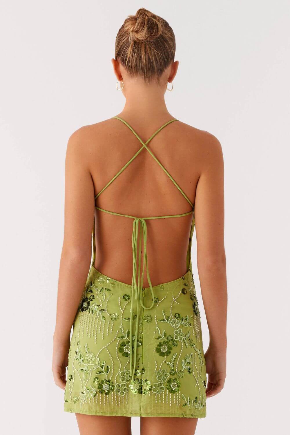 Paillettengeschmücktes kurzes Kleid