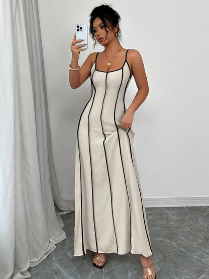 Ärmelloses Viskose-Midikleid in A-Linie Beige
