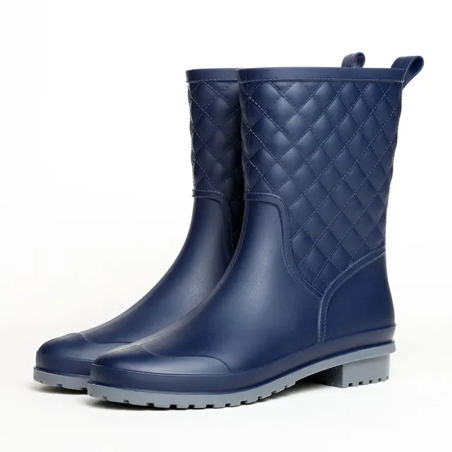 Kariertes Profil der wasserdichten Damen-Gummistiefel mit Plateau