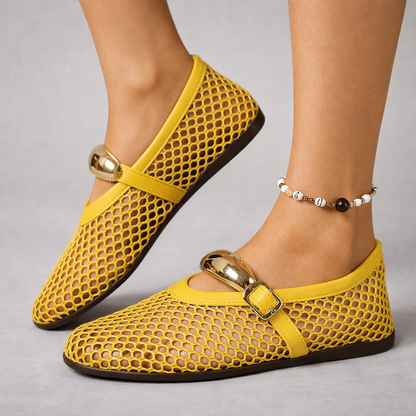 Draufsicht der Damen Mary Jane Schuhe mit Mesh und flacher Sohle