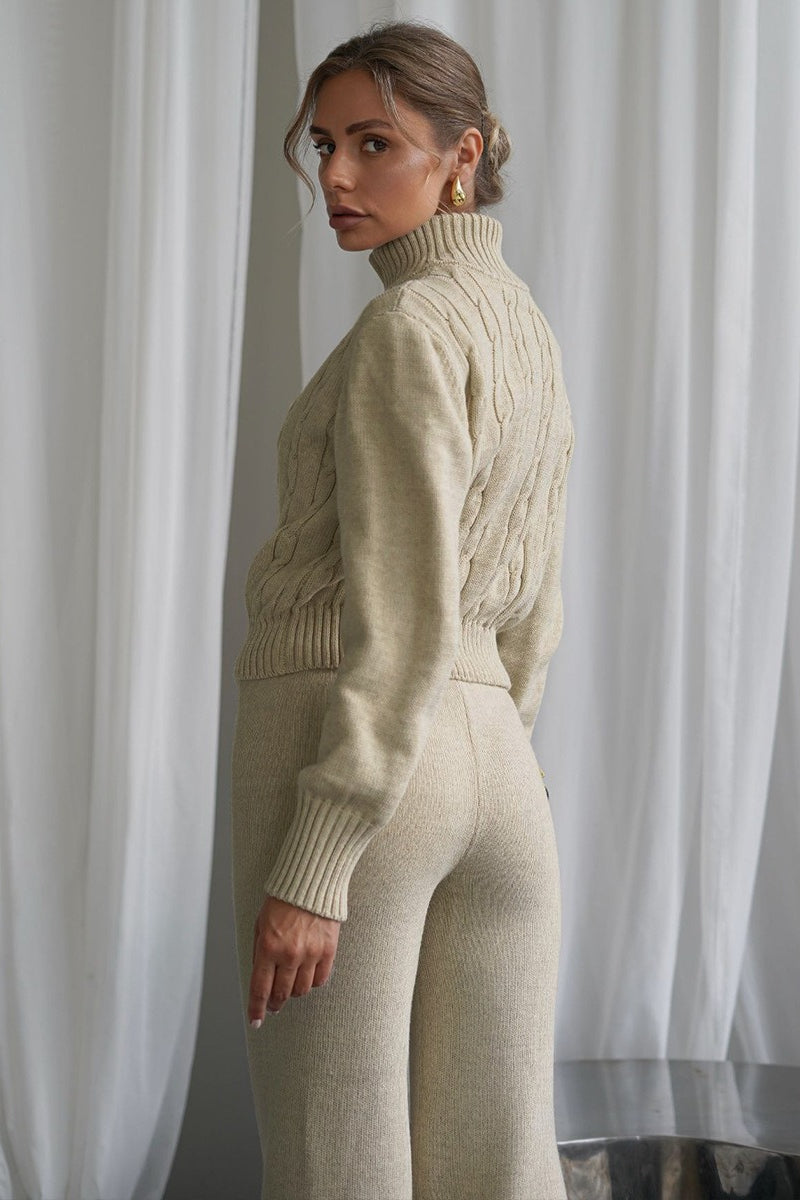 Strickset mit Reißverschluss-Oberteil und gerader Hose