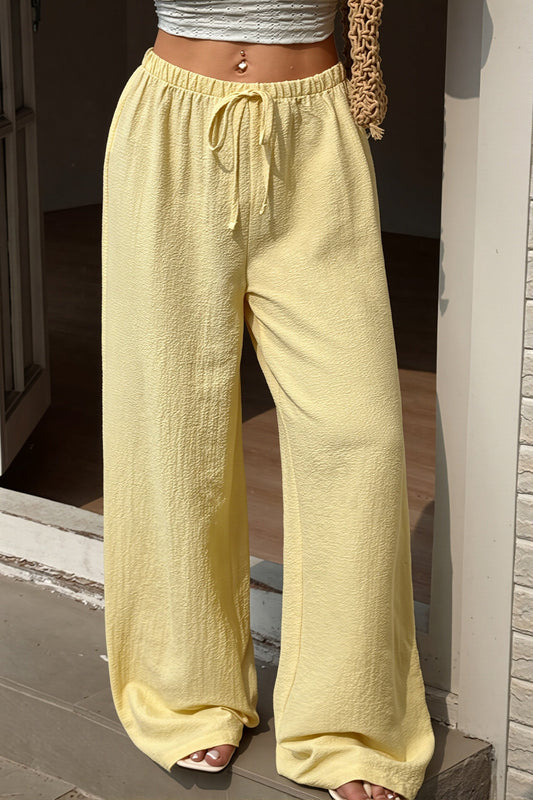 Damen weite Hose mit hoher Taille in Uni in Vorderansicht