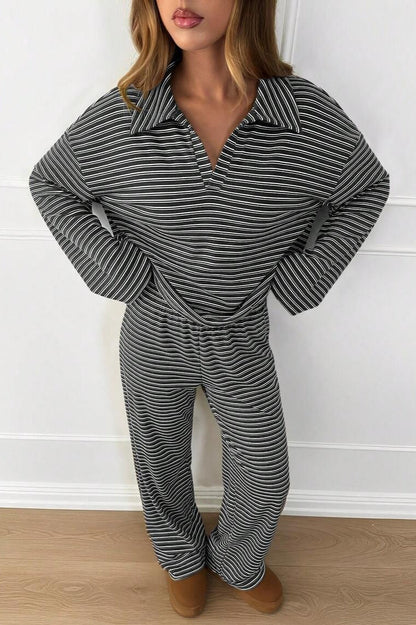 Loungewear-Set für Damen mit Oberteil und passender Loungehose