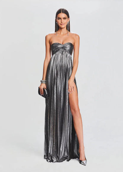Silbernes trägerloses elegantes Kleid für Hochzeitsgäste