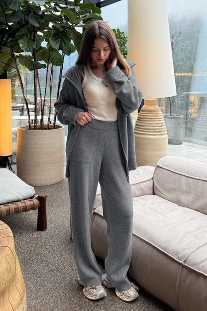 Elegantes zweiteiliges Strickoutfit mit Poloshirt und Wide-Leg-Schnitt