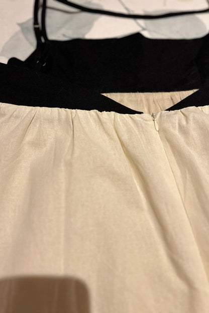 Leinenmischung Lässiges Midi-Kleid Schwarz und Weiß