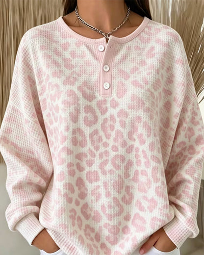 Rückansicht des bequemen Leopard-Sweatshirts