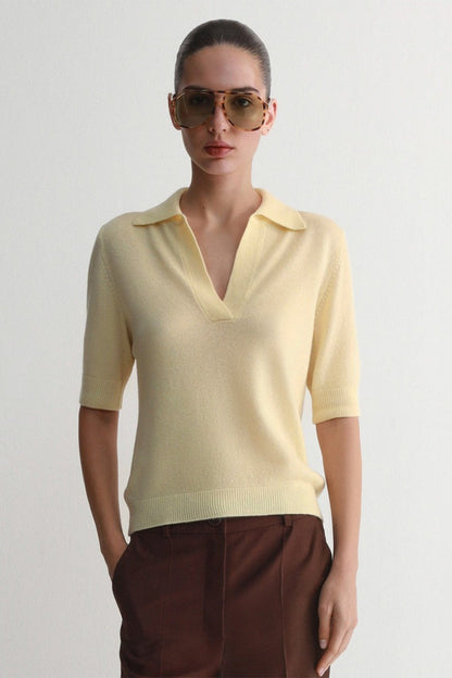 Kurzarm-Polo-Strickpullover als vielseitiges Oberteil für Herren