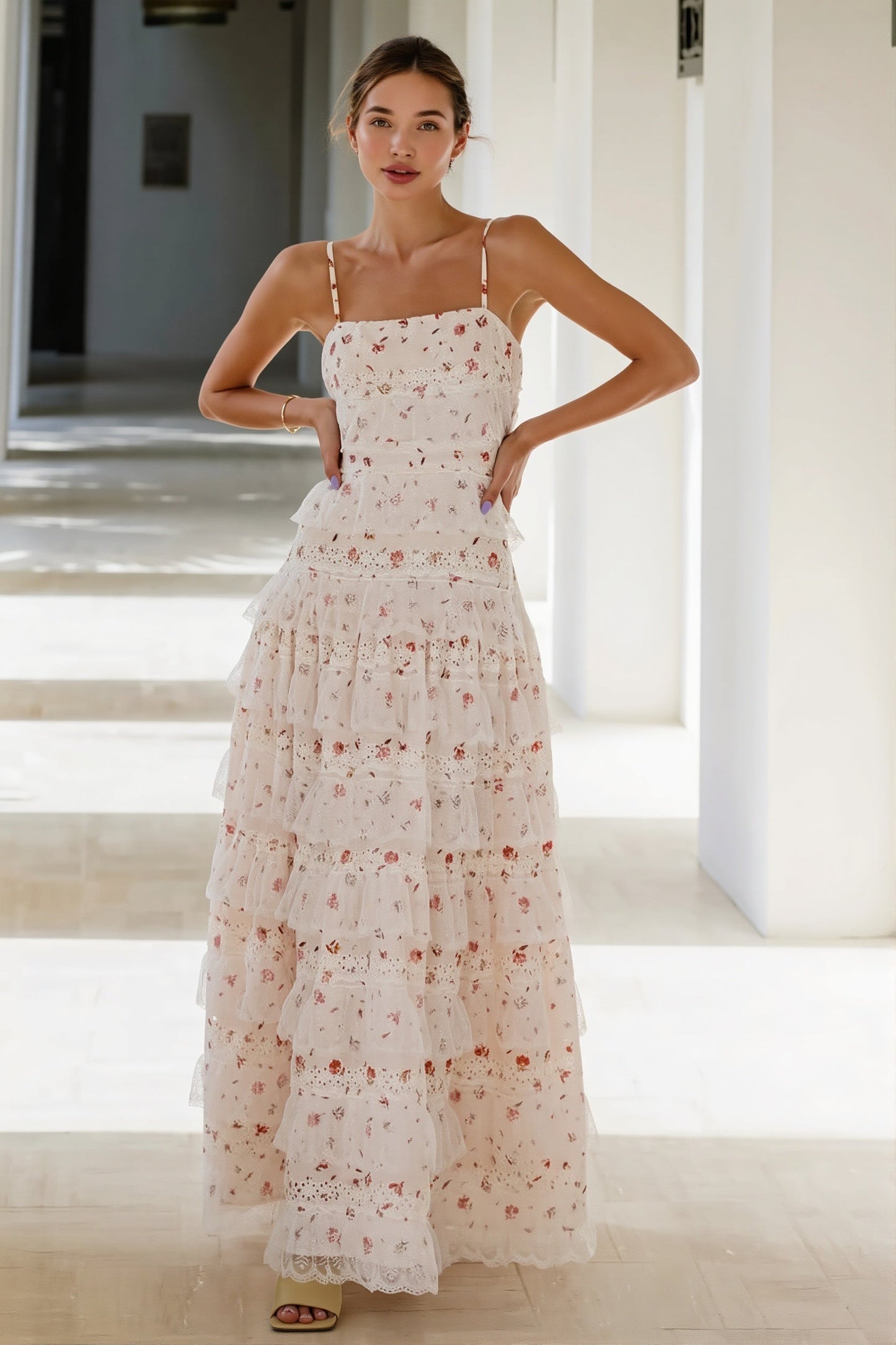 Damen Maxikleid Mit Volants Und V Ausschnitt