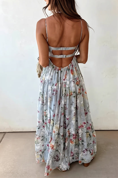 Rückenansicht eines Maxikleids mit offenem Rücken und Blumenprint