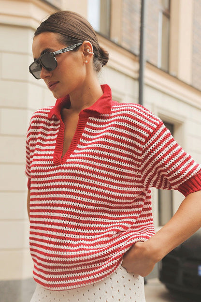 Gestreifter Pullover als vielseitiges Outfit für Alltag und Freizeit