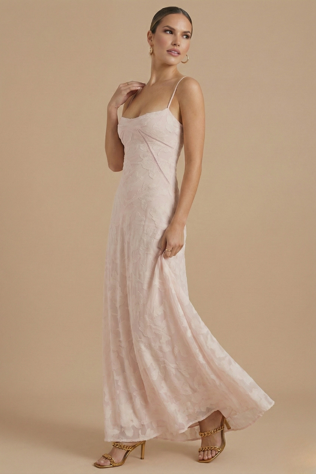 Damenkleid in Maxilänge mit Blumenmuster für Urlaub und Freizeit