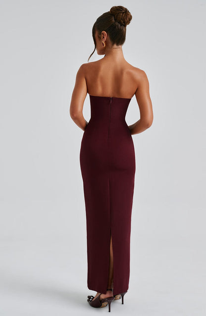 Damenkleid in Maxilänge für Feiern und festliche Events