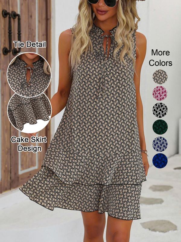 Damen Midikleid mit geometrischem Muster und Schleife in Vorderansicht