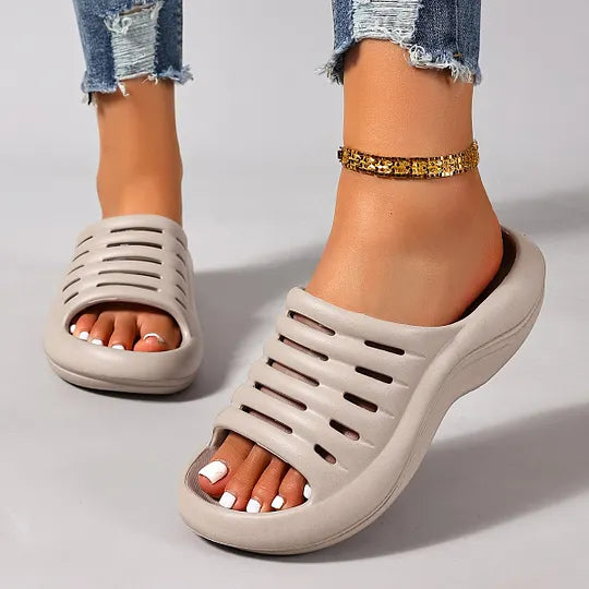 Damen Slip-on Sandalen mit breitem Riemen und komfortabler Passform