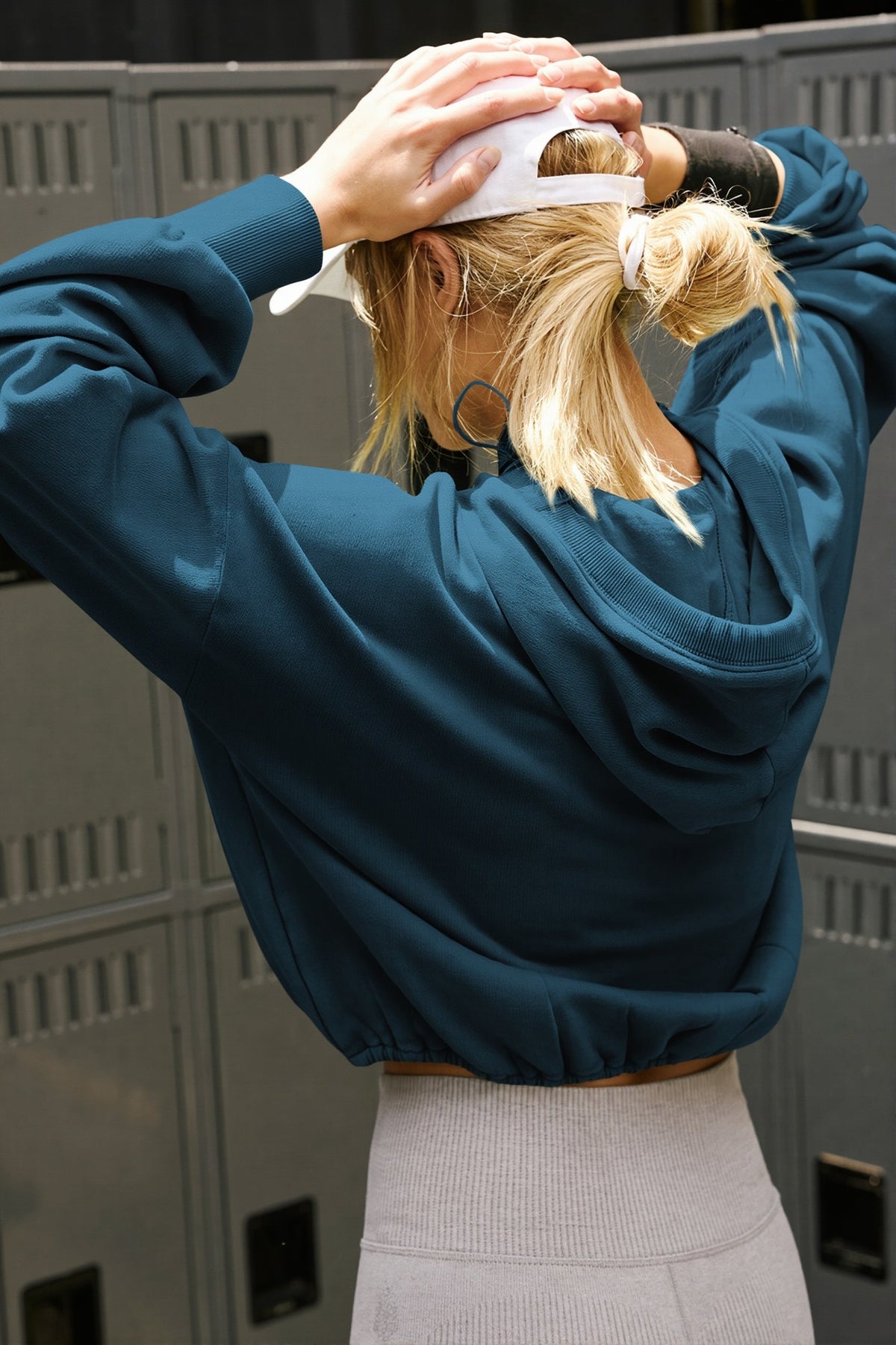 Hoodie mit halbem Reißverschluss und sportlicher Passform