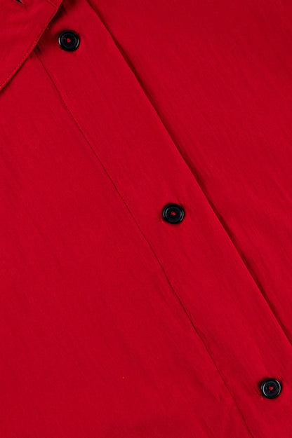 Nahaufnahme des Materials und der Verarbeitung der Jacke