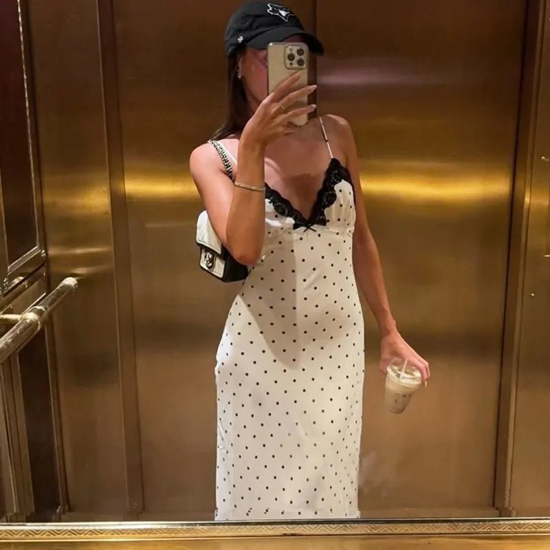 Ärmelloses langes Kleid mit Polka-Dots