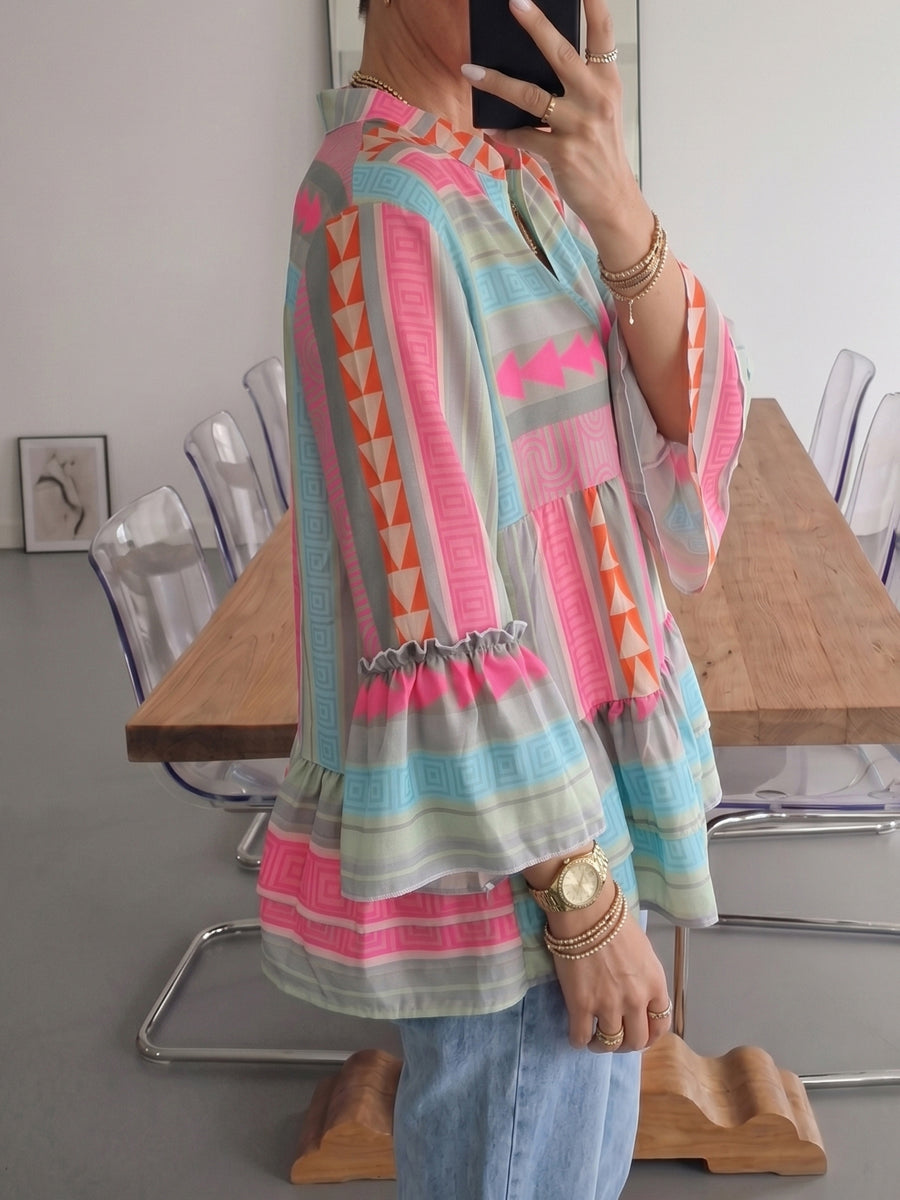 Rosa-graue Damenbluse mit langen Ärmeln, Knopfleiste und femininem Print