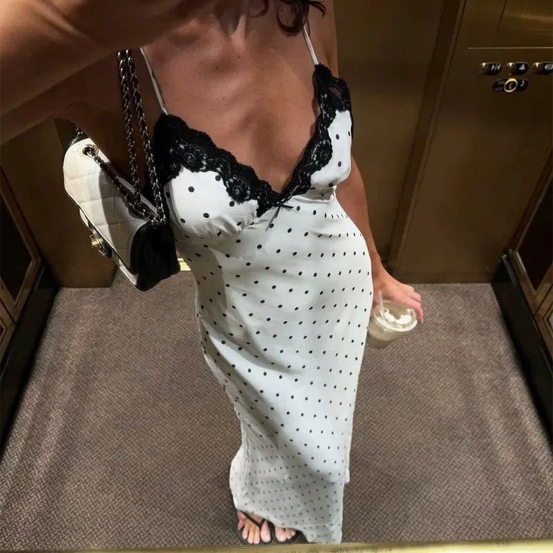 Ärmelloses langes Kleid mit Polka-Dots