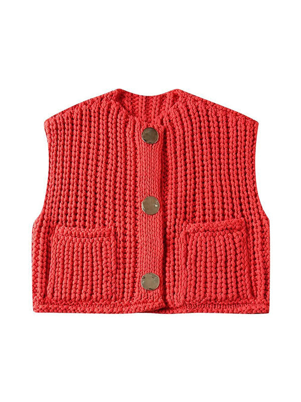 Detail der aufgesetzten Taschen an der gestrickten Damenweste