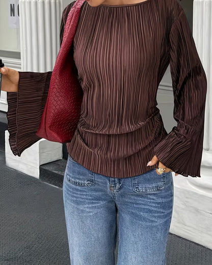 Bluse mit weiten Ärmeln passend für vielseitige Outfits
