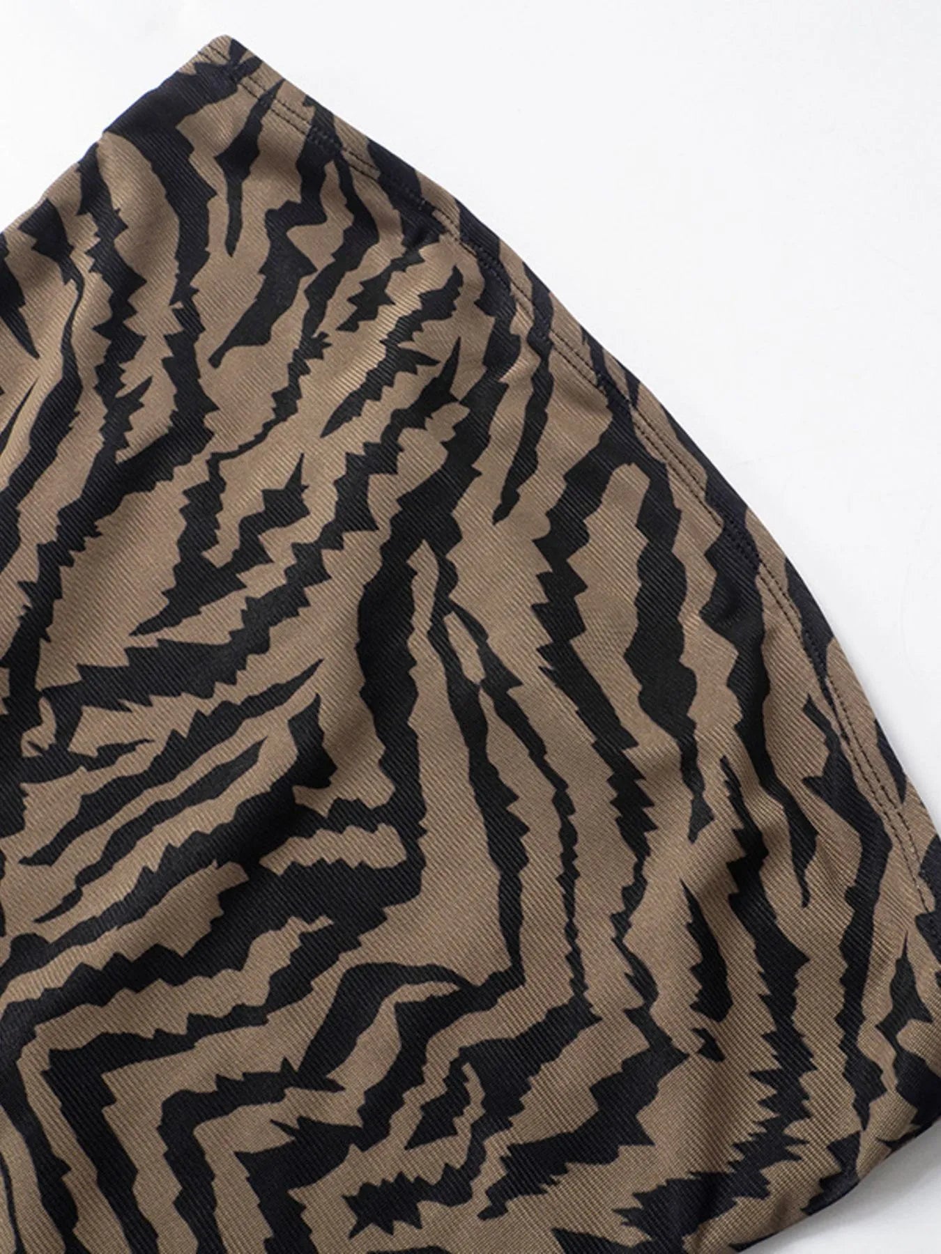 Maxikleid mit Zebraprint für stilvolle Abend- und Partylooks
