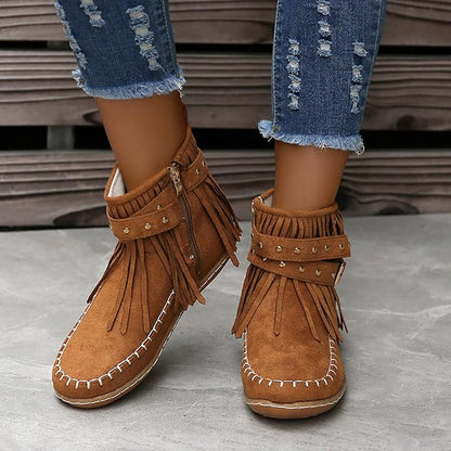 Damen Fransenstiefel Aus Weichem Wildleder Mit Dekorativem Riemen