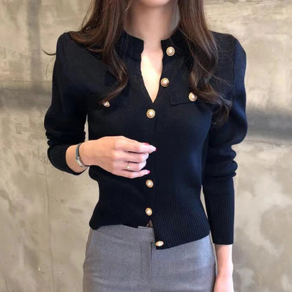 Damen Enganliegender Strick-Cardigan mit Knöpfen