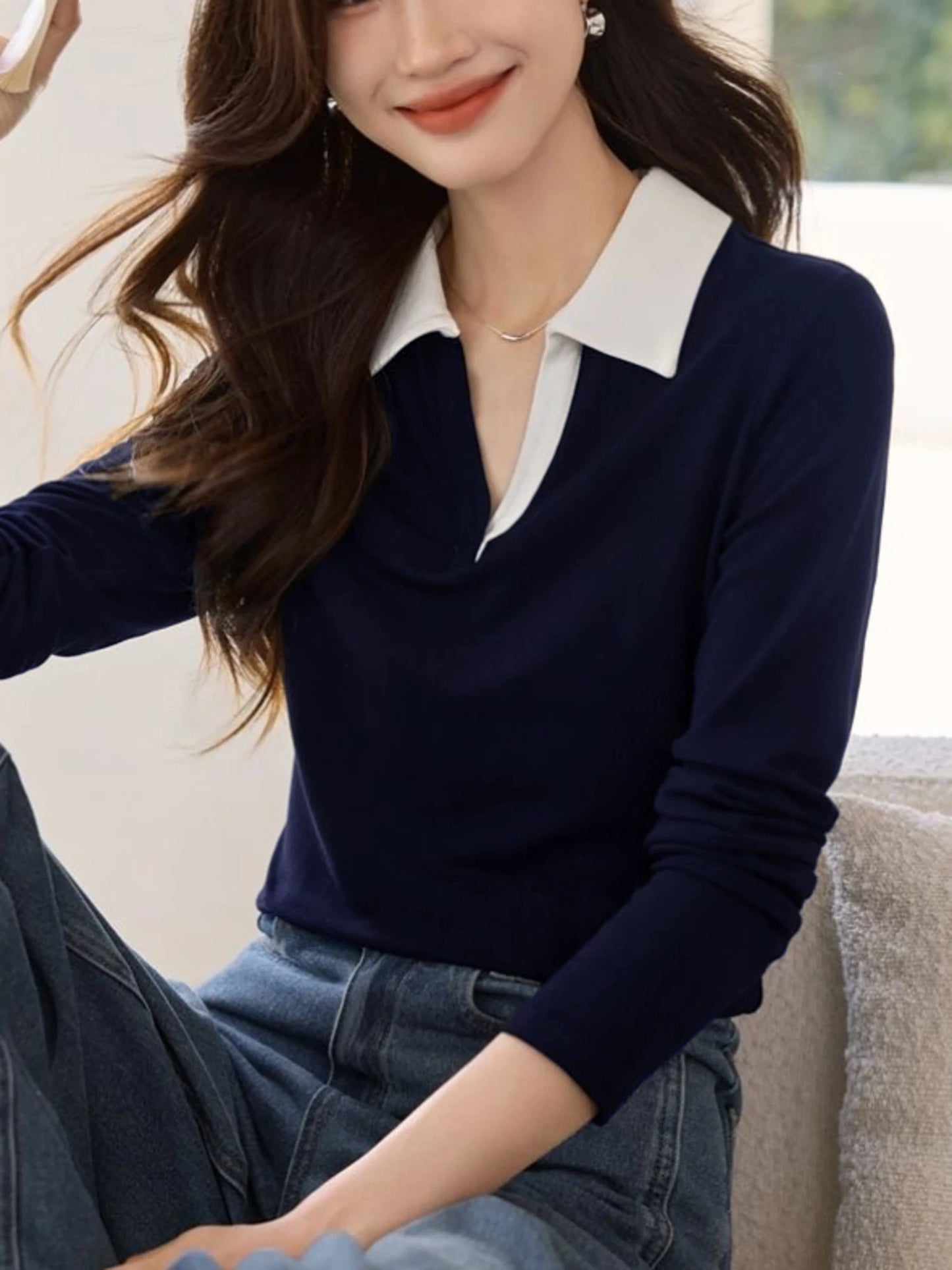Damen Strick Langarm Polohemd Marineblau mit Kontrastkragen