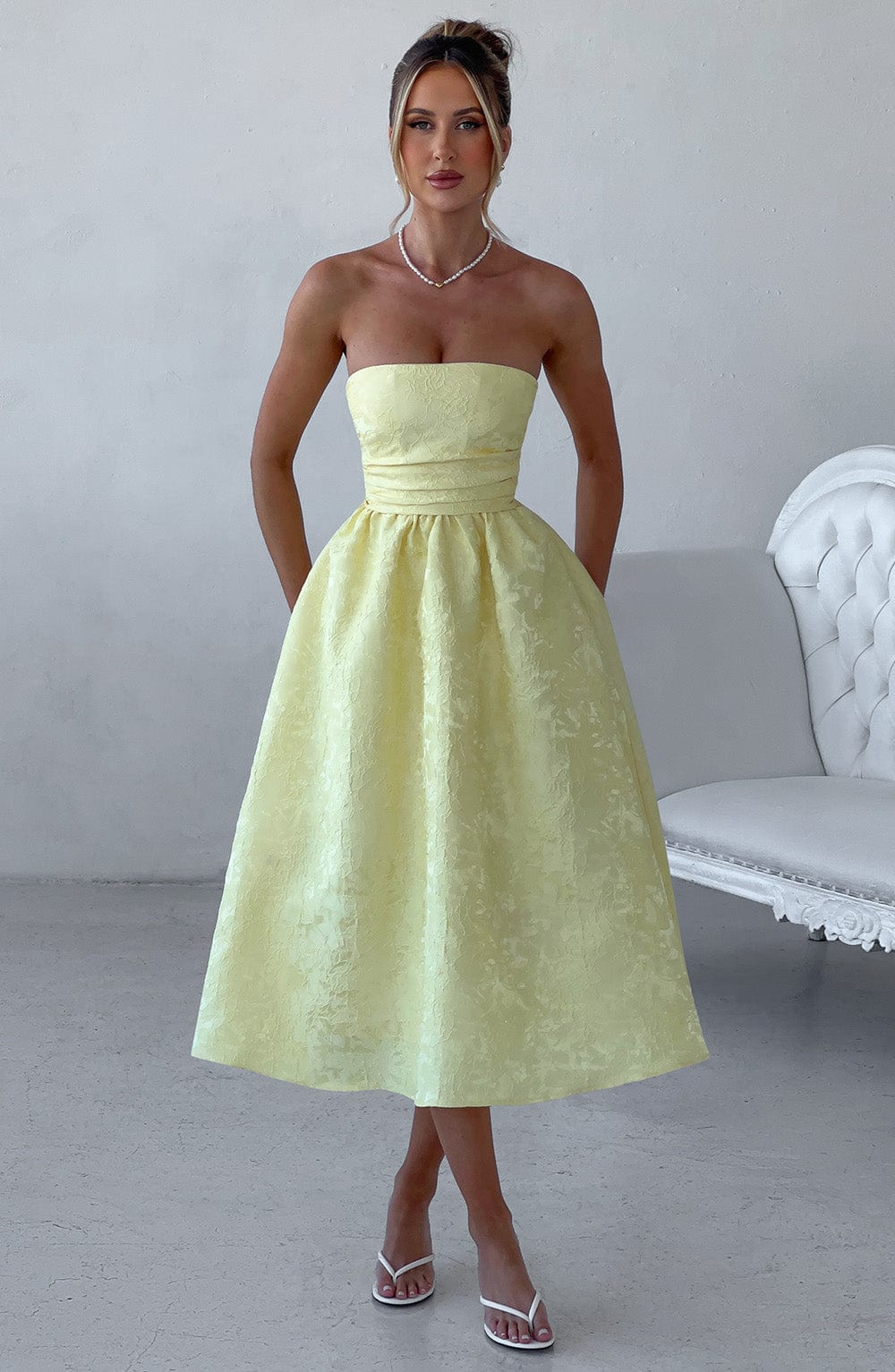 Floral Jacquard Trägerloses Midi-Kleid Zitrone