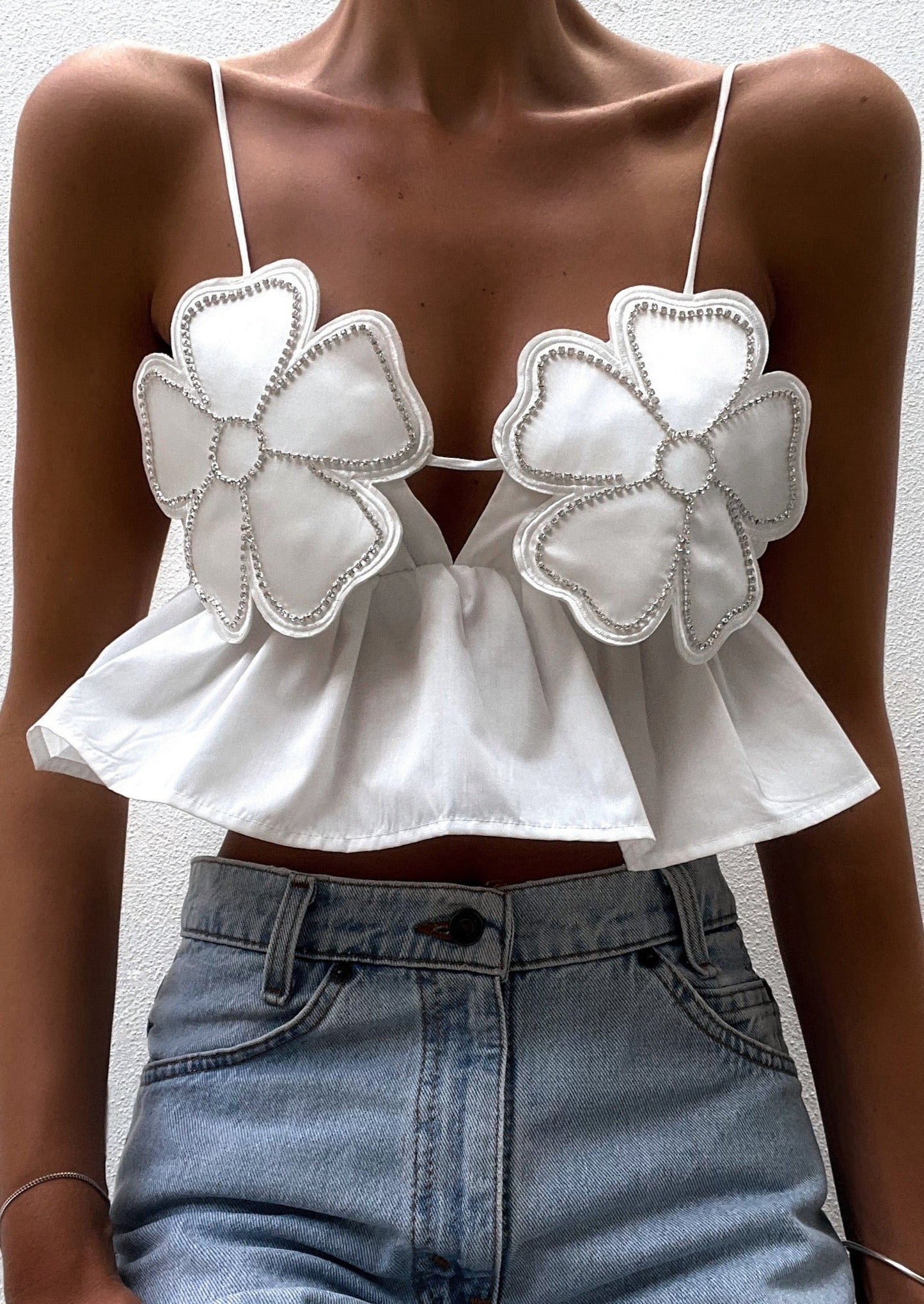 Damen Weiß Elegantes Ärmelloses Arabella Top