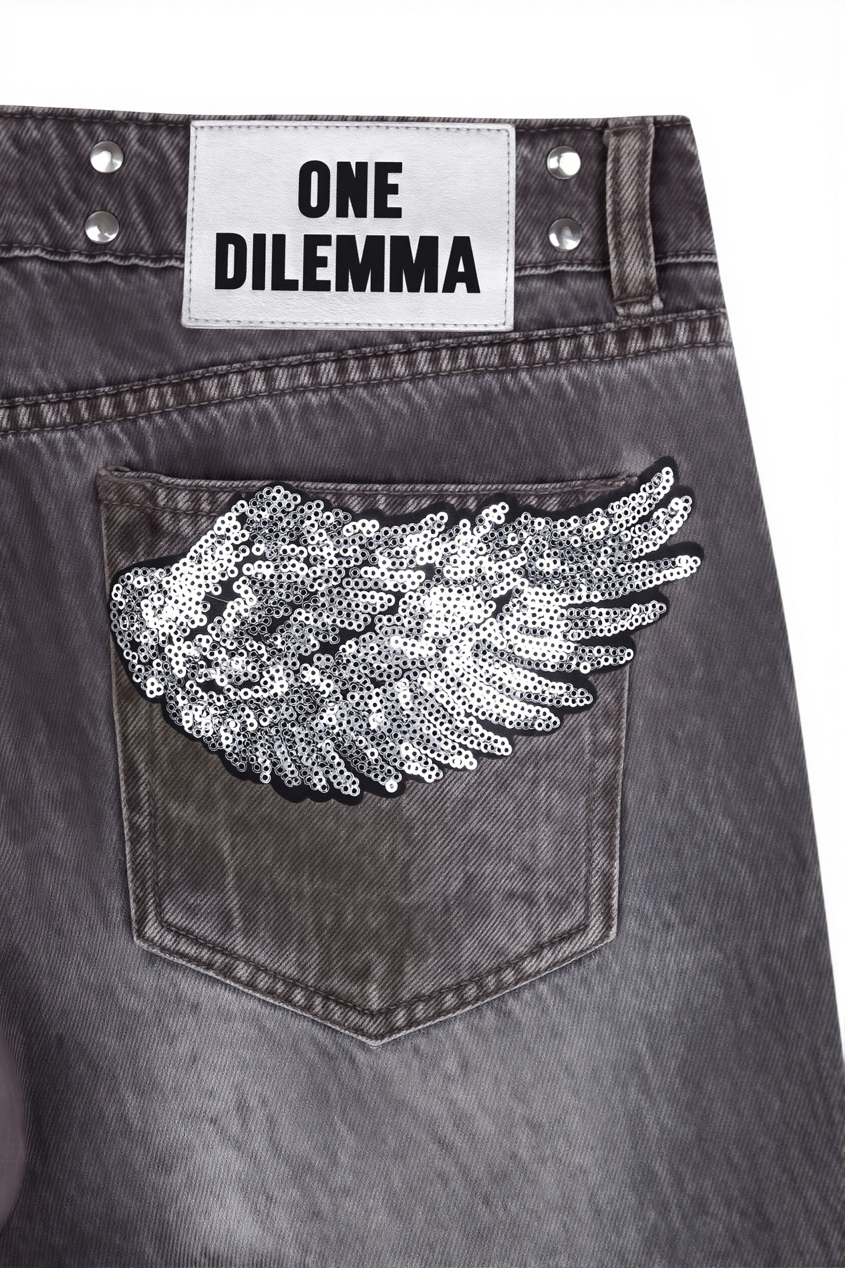 Weite Patchwork-Jeans für Damen mit geradem Bein im Detail