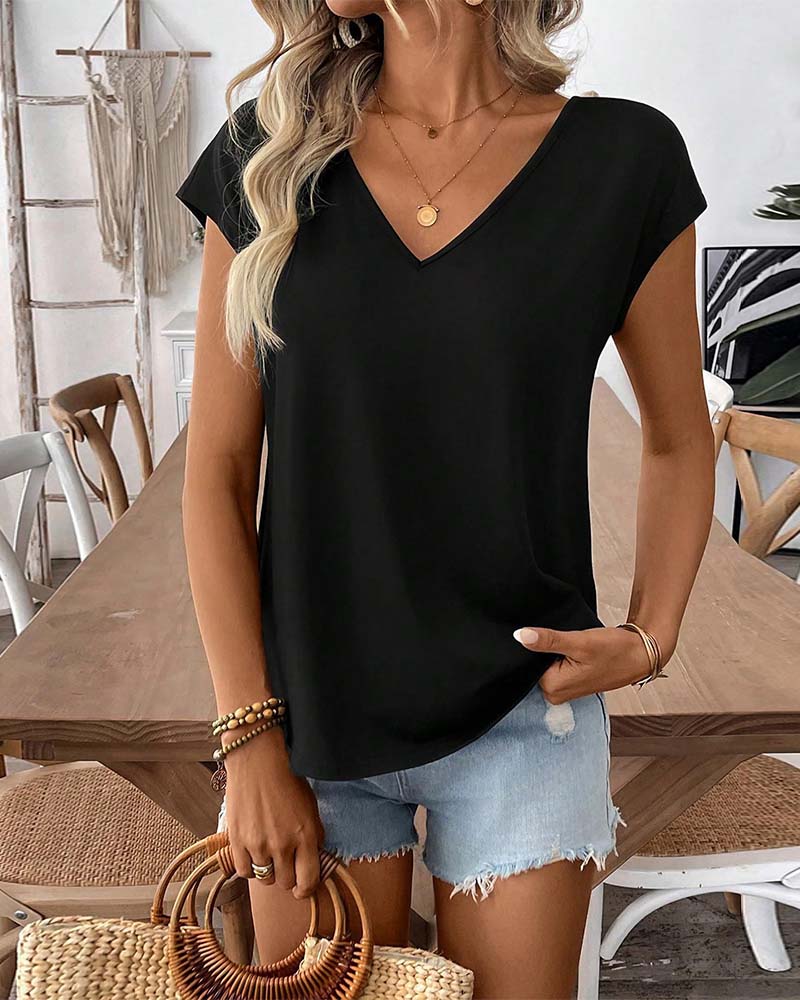 Damen T-Shirt mit V-Ausschnitt und Schleife hinten seitlich fotografiert