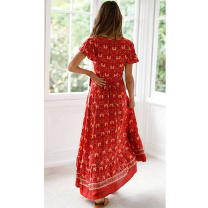 Rotes Boho Wickelkleid mit Schlitz und Herzdetail