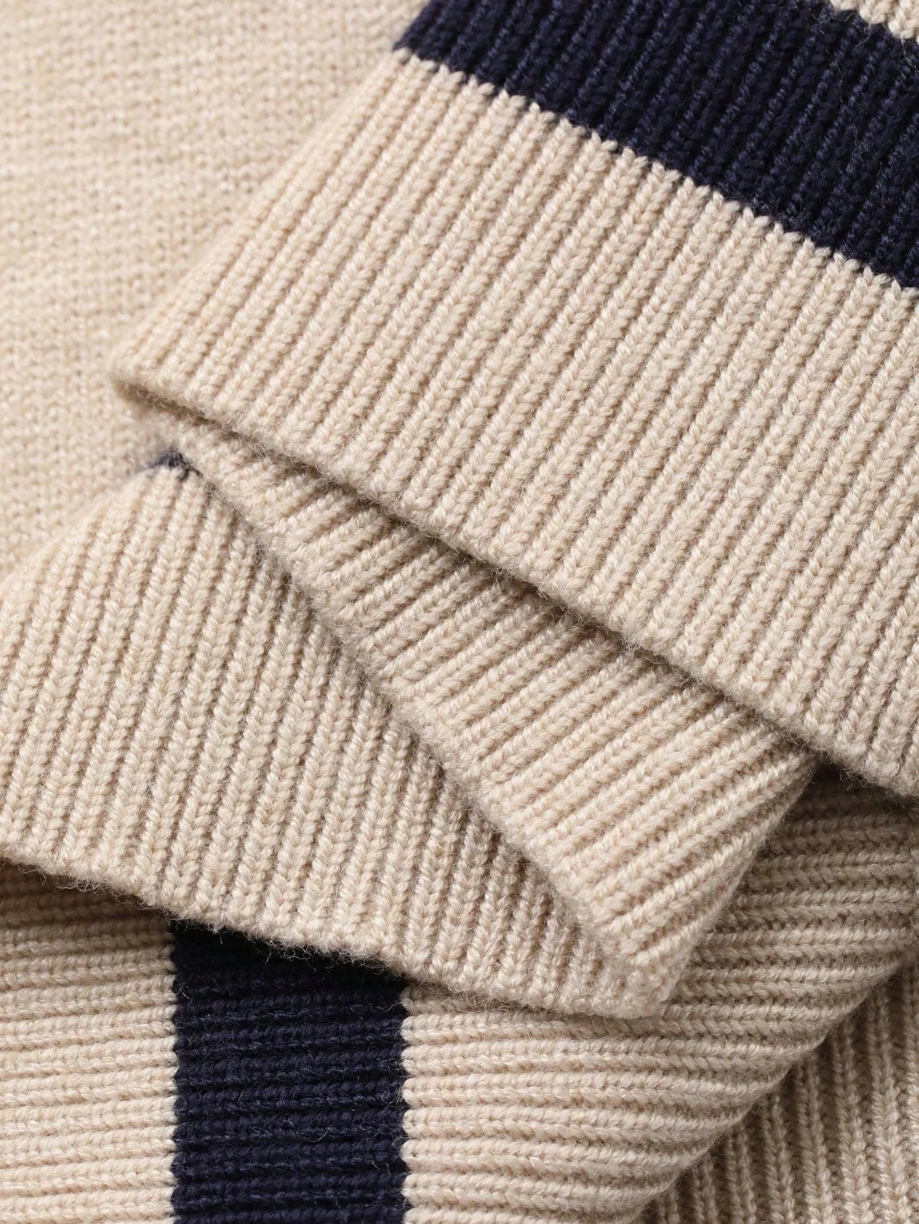 Damen Strickpullover mit Farbblock und Rollkragen, tailliert
