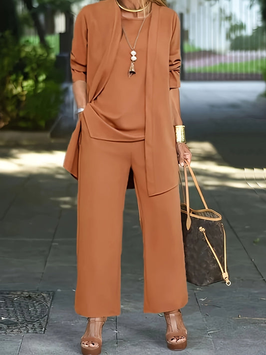 Damen Zweiteiler als lockeres Lounge-Set mit Bluse und weiter Hose