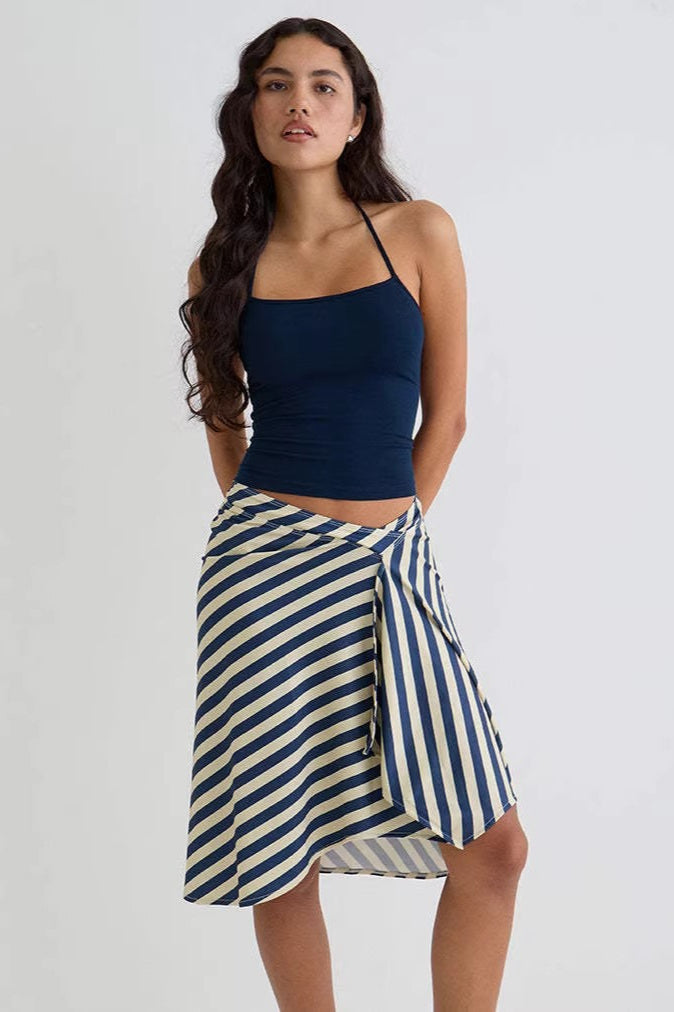 Damen-Midirock mit kariertem Muster und asymmetrischem Saum