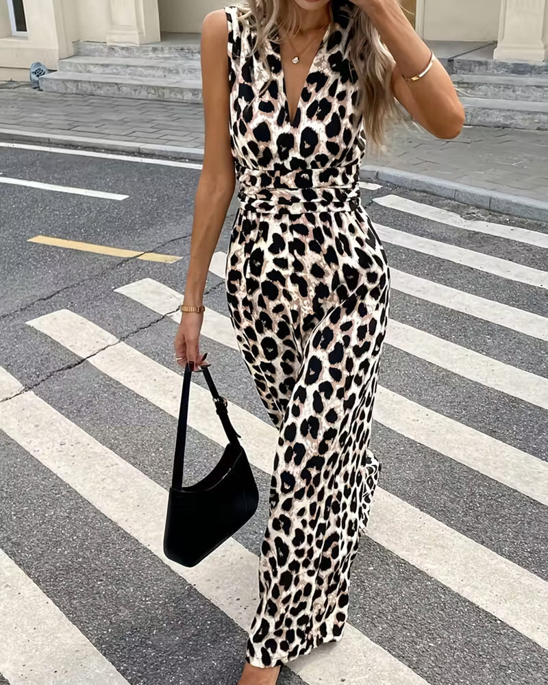 Damen-Einteiler mit Leopardenmuster für einen ausdrucksstarken Look