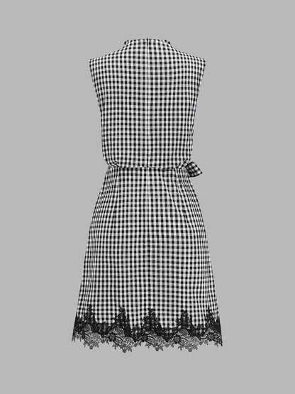 Damen Minikleid mit Taillengürtel in Seitenansicht