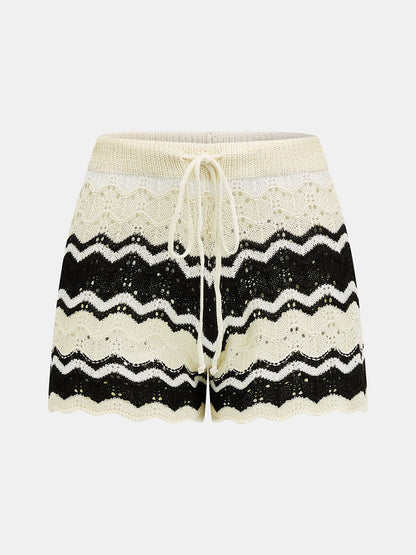 Damen Strick-Zweiteiler mit Knopfleiste am Cardigan und Shorts
