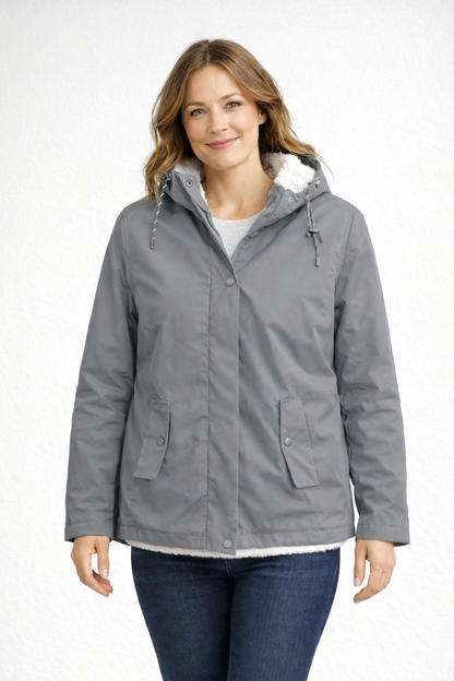 Innenansicht der Damenjacke mit weichem Fleecefutter